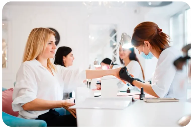 curso de uñas acrílicas