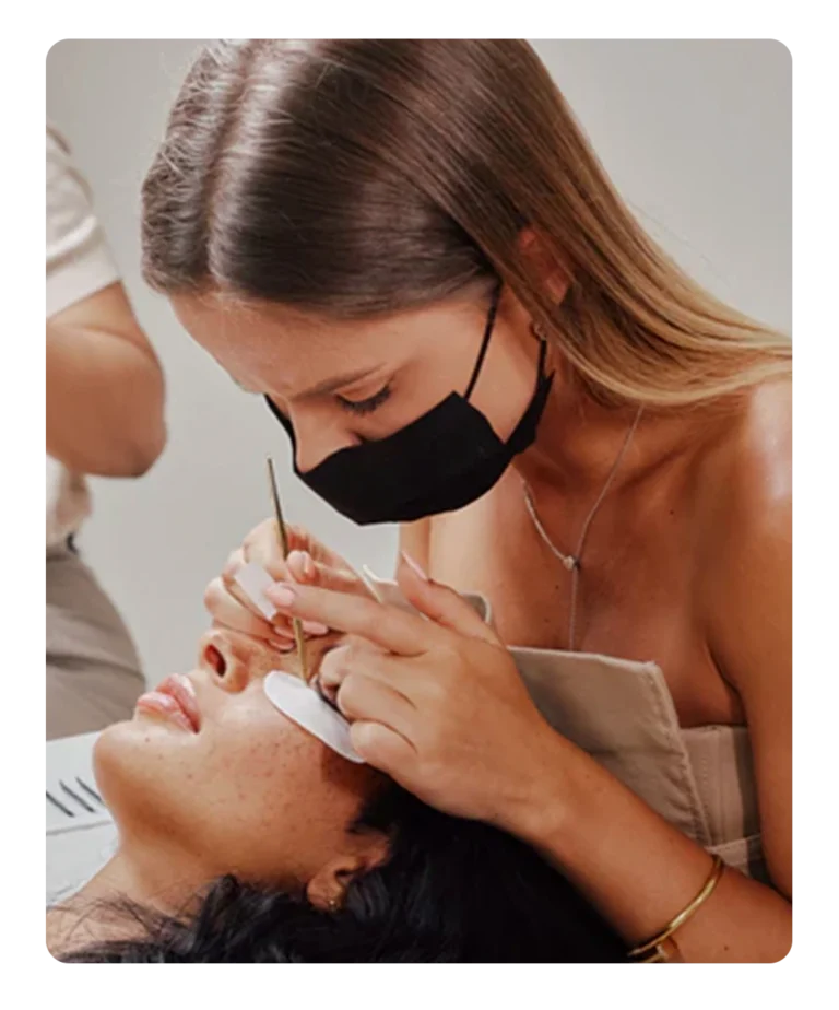 curso de extensión de pestañas con prácticas